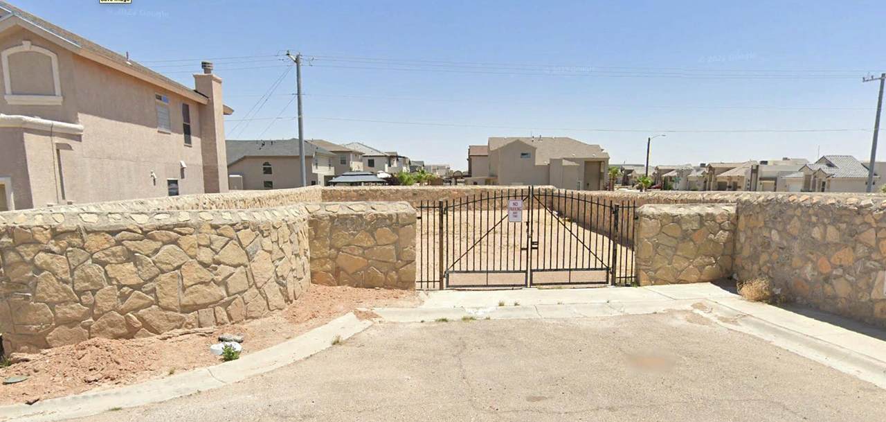 1488 Dunlin Place - Photo 1