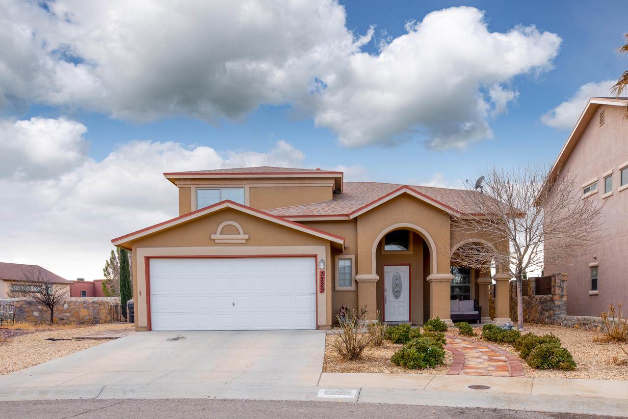 3229 Emerald Point Drive - Photo 1