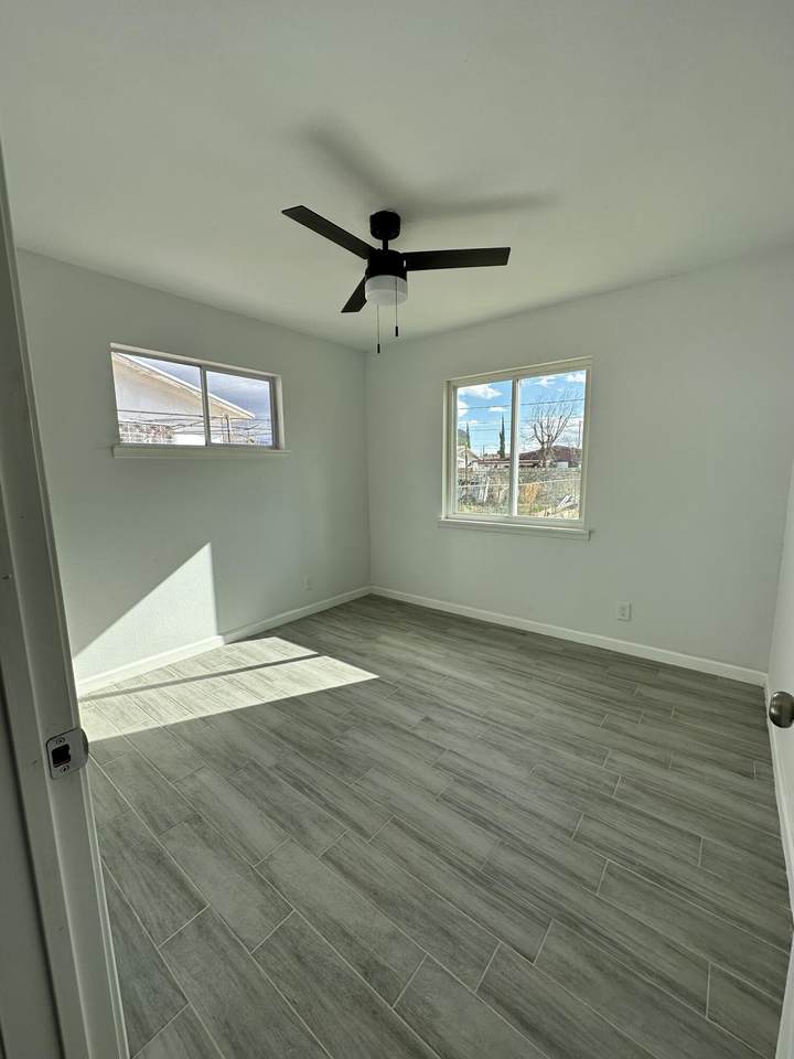 232 Borderland Road - Photo 1