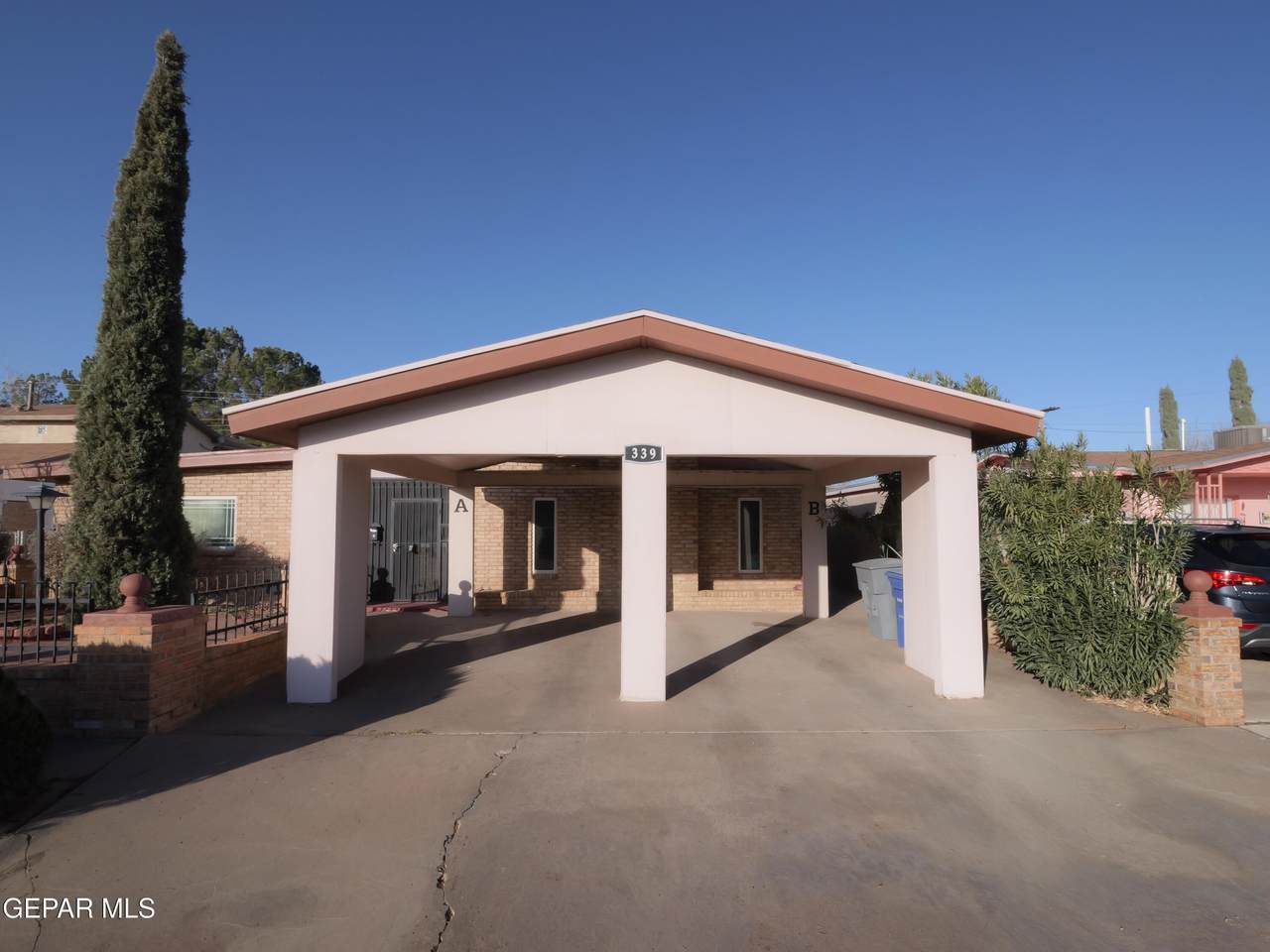 339 Medina Street - Photo 1