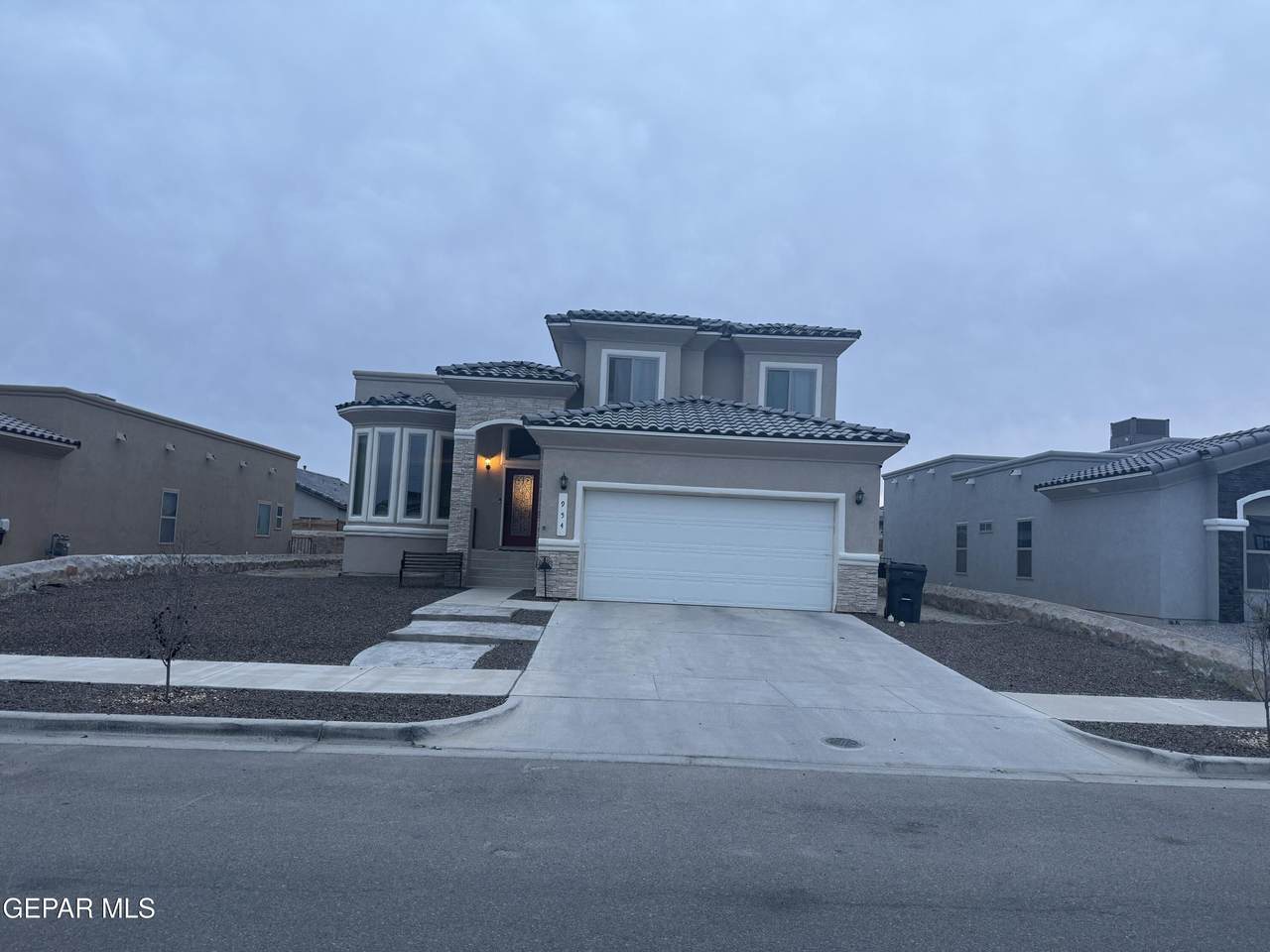 954 Brudenal Place - Photo 1