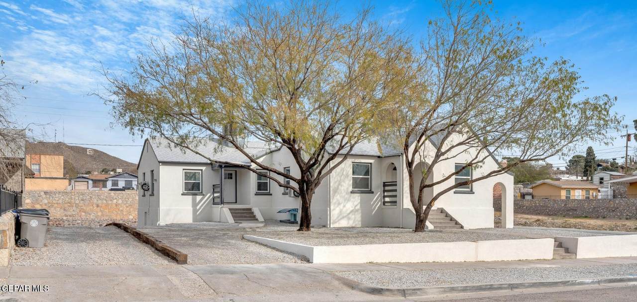 2404 Kansas Street - Photo 1