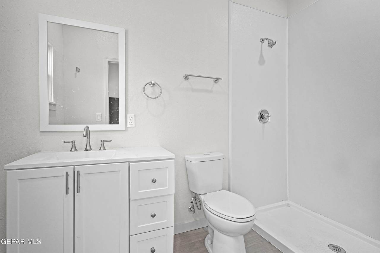 https://bt-photos.global.ssl.fastly.net/elpaso/1280_boomver_2_942461-2.jpg