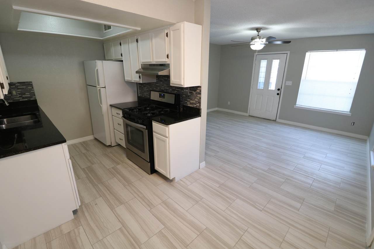 10628 Cuatro Vistas Drive - Photo 1
