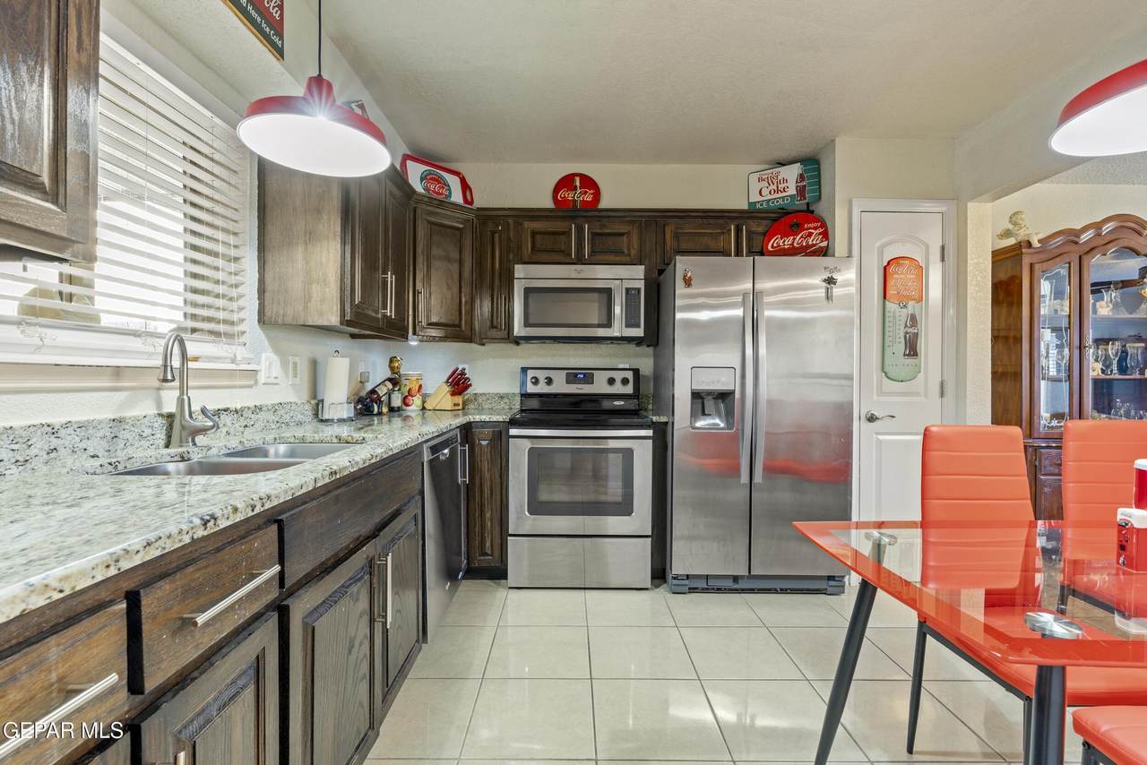 4433 Stanton Street - Photo 1