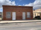 211 Stevens - Photo 1