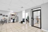 5858 Gateway Boulevard - Photo 16