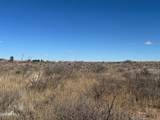 1052 Shiprock Road - Photo 2