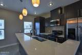 410 Thorn Avenue - Photo 7