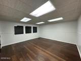 10105 Montwood Drive - Photo 15