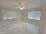 302 Quincy Avenue - Photo 18