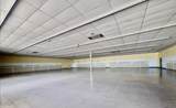 12020 Montana Avenue - Photo 24
