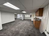 701 Montana Avenue - Photo 6