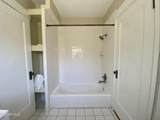 405 Robinson Avenue - Photo 15