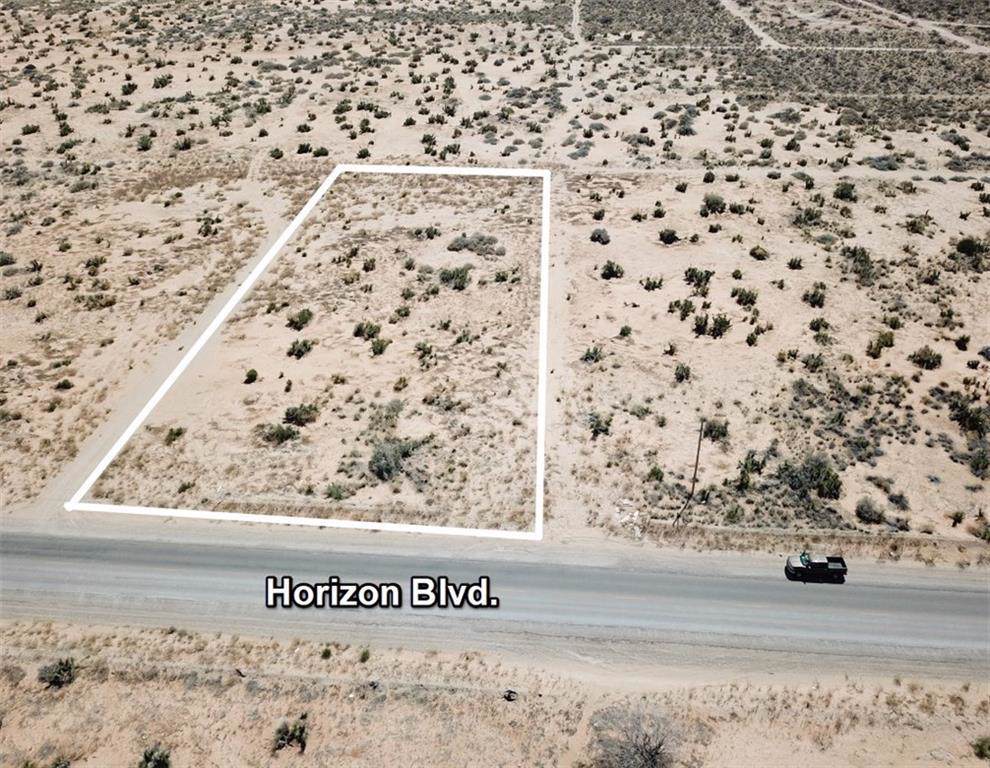 16470 Horizon - Photo 1
