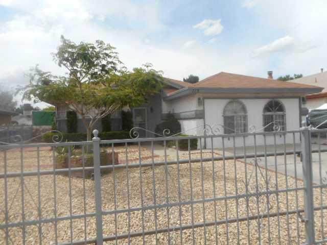 713 Hempstead Drive - Photo 1