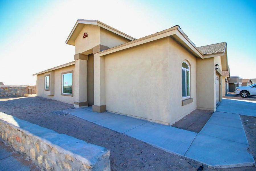 1138 Painley Place - Photo 1