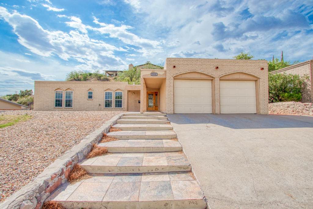 521 Thunderbird Drive - Photo 1