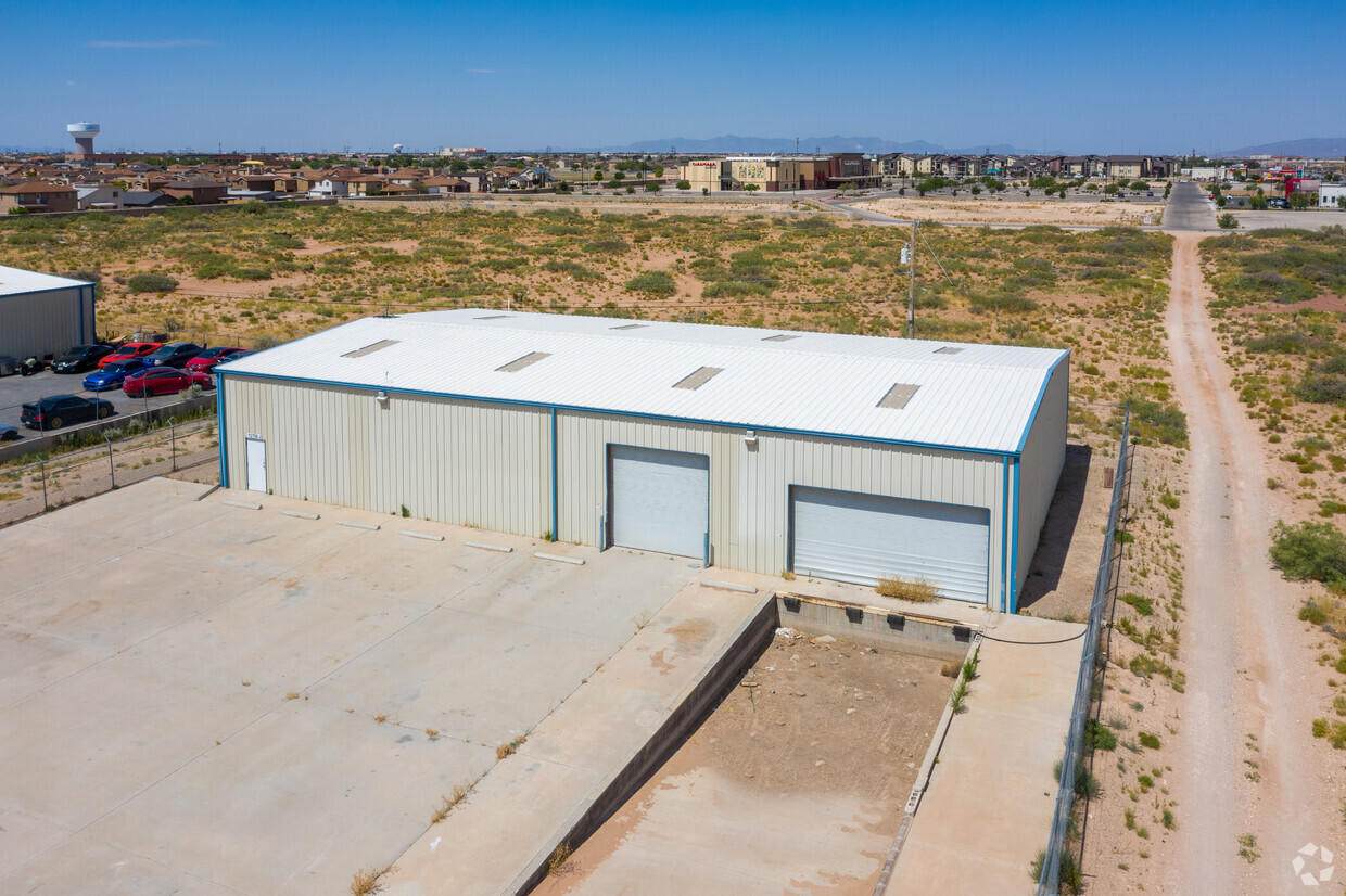 12708 Montana Avenue - Photo 1