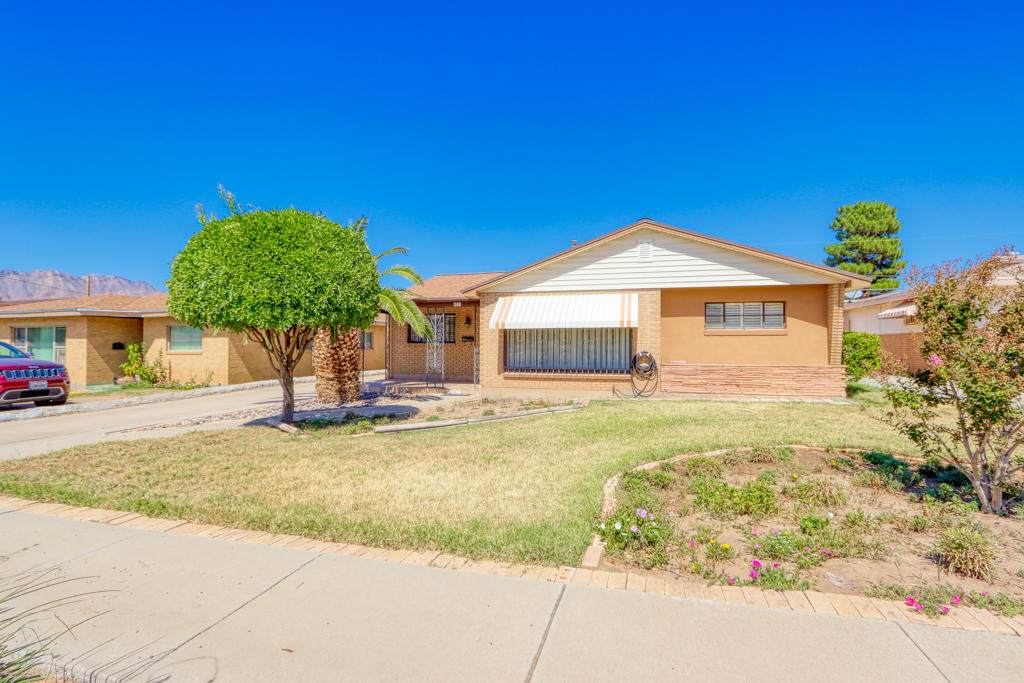 4521 Leeds Avenue - Photo 1