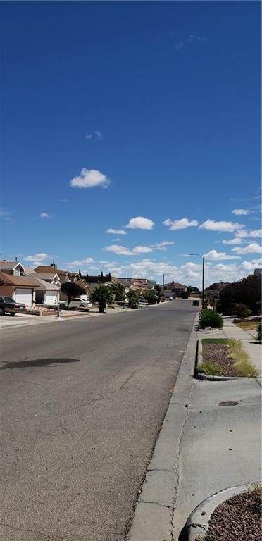 12628 Setting Sun Drive - Photo 1
