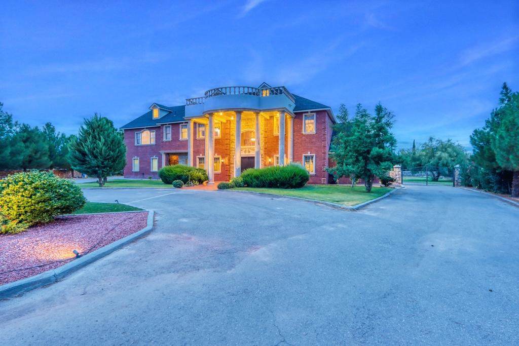 104 Thoroughbred Ct. - Photo 1