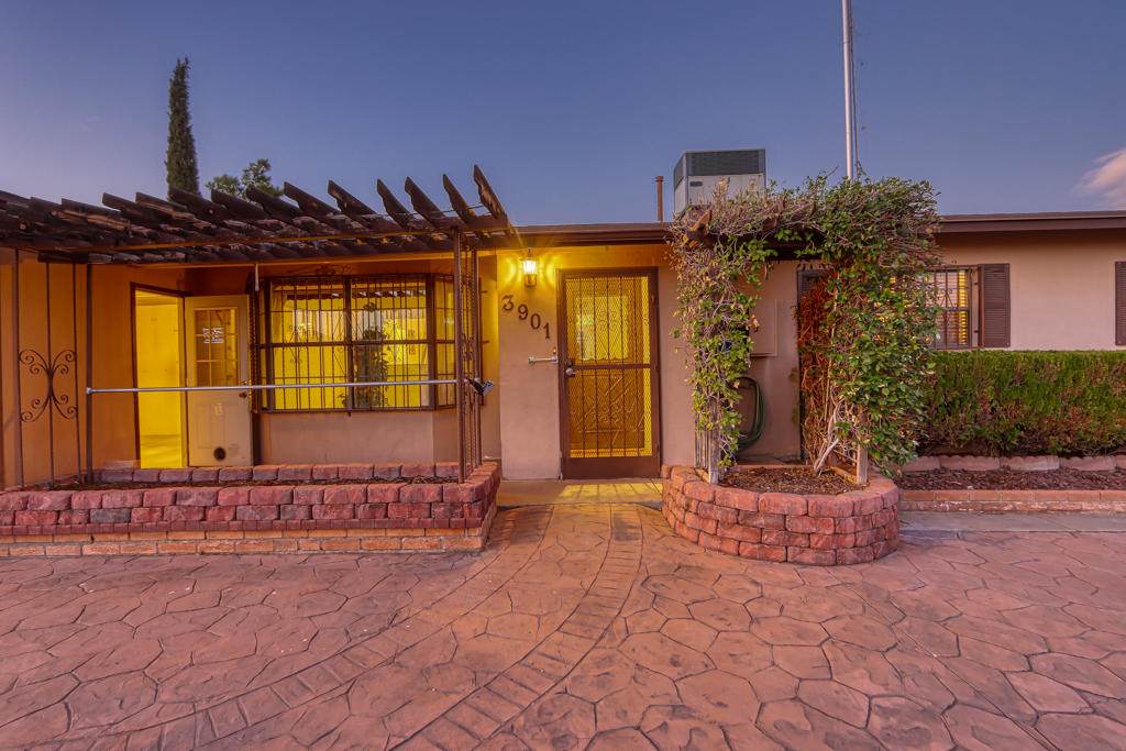 3901 Atlas Avenue - Photo 1