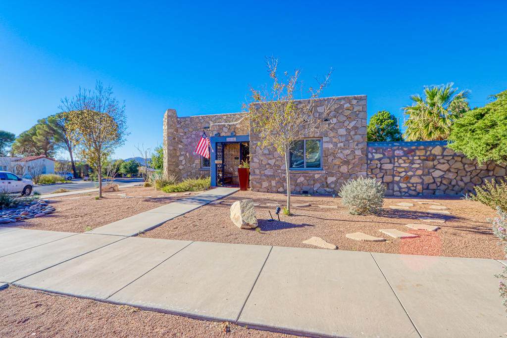 1001 Galloway - Photo 1