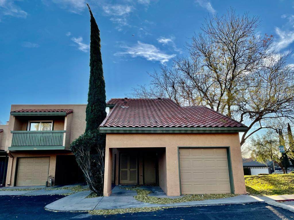 1644 Lomaland Drive - Photo 1