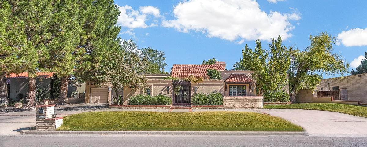5232 Lakeway Drive - Photo 1