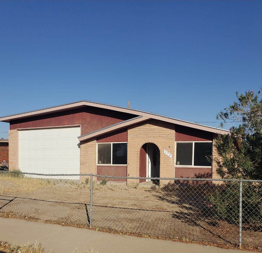 228 Maravilla Drive - Photo 1