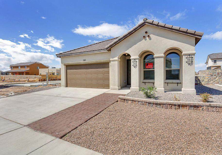 236 Ilchester - Photo 1