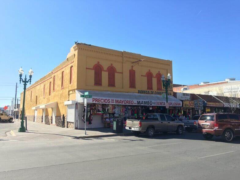 523 El Paso Street - Photo 1
