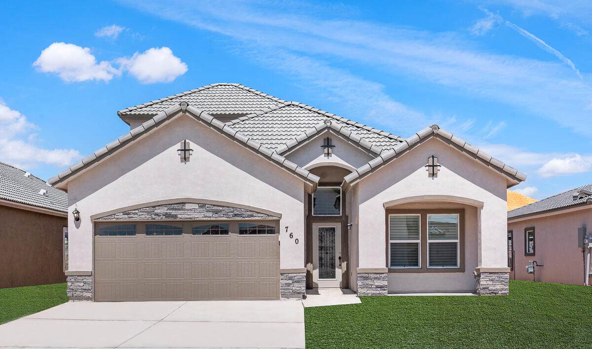 13757 Lago Vista Avenue - Photo 1