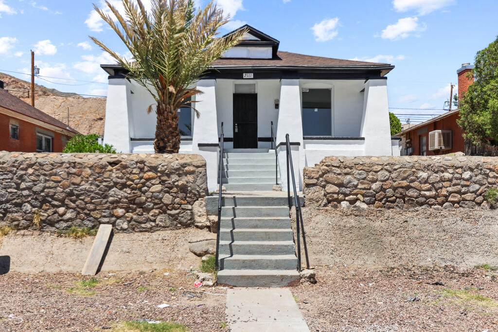 2111 Portland - Photo 1