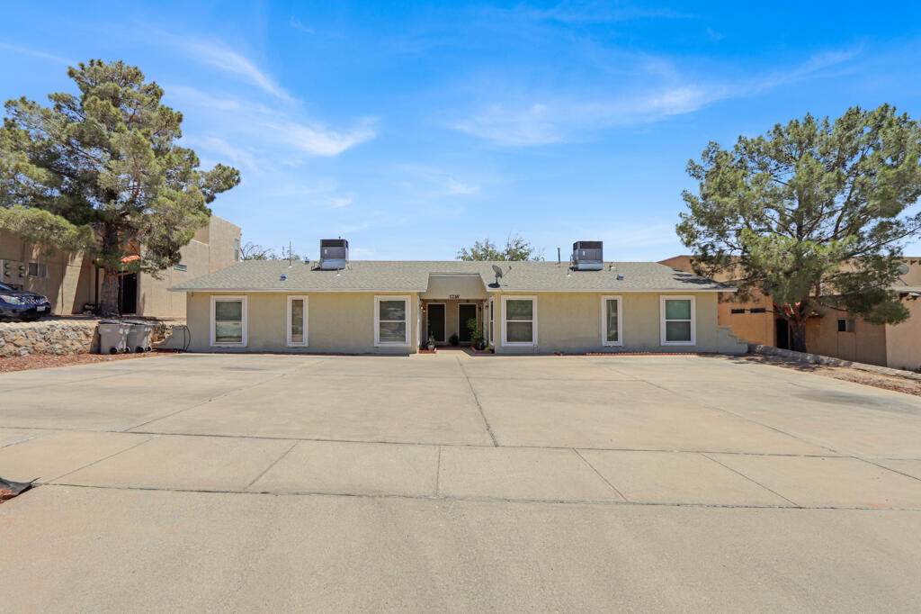 1216 Vista De Oro Drive - Photo 1