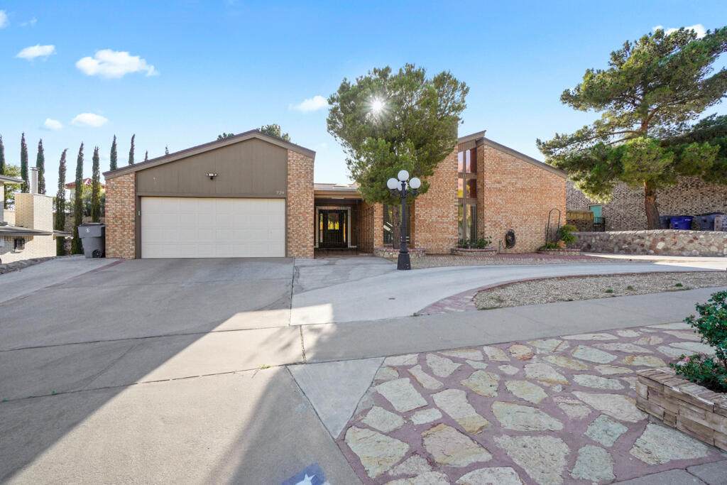 729 Dulce Tierra Drive - Photo 1
