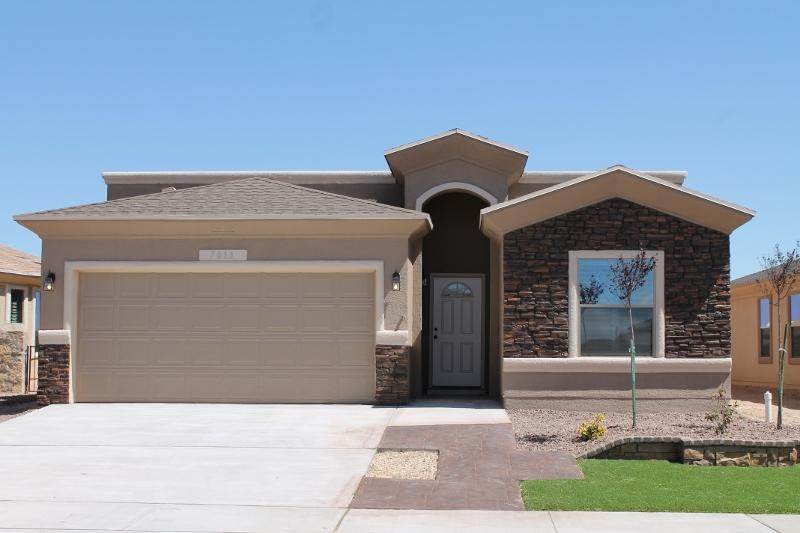 609 Cedarwood Avenue - Photo 1