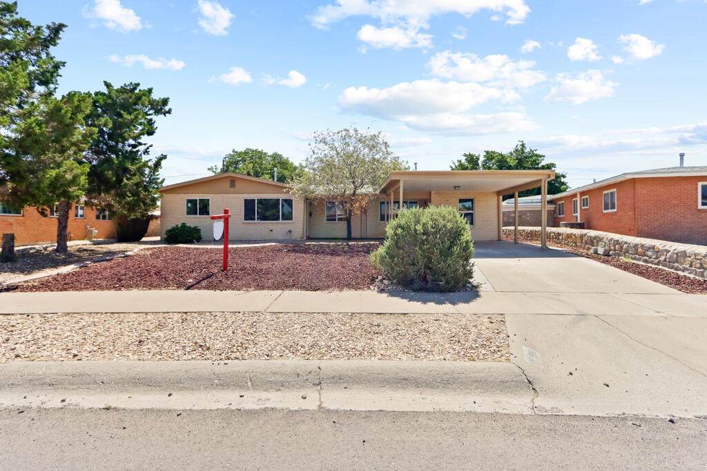 912 Cessna Drive - Photo 1
