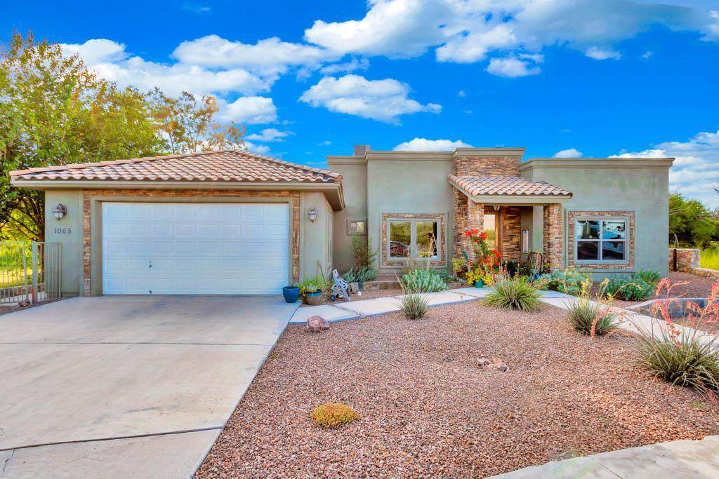 1065 Maximo Street - Photo 1