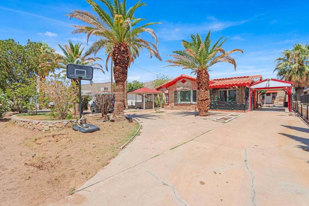 3689 Bishop Way - Photo 1