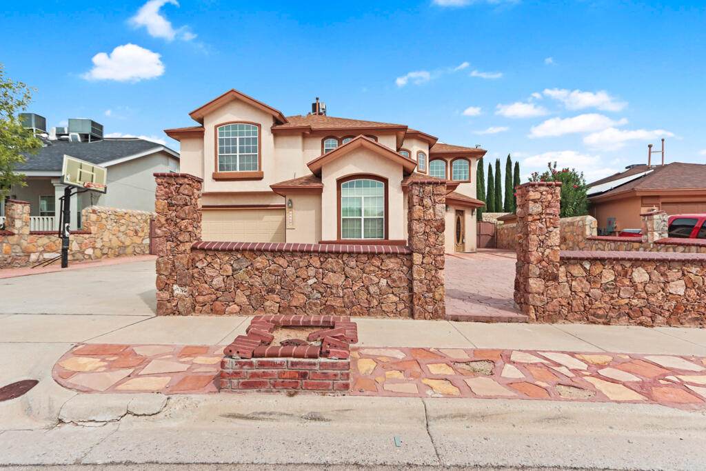 12525 Sun Flare Drive - Photo 1