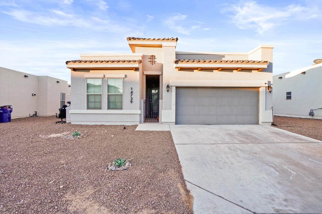 14729 Tierra Harbor Avenue - Photo 1