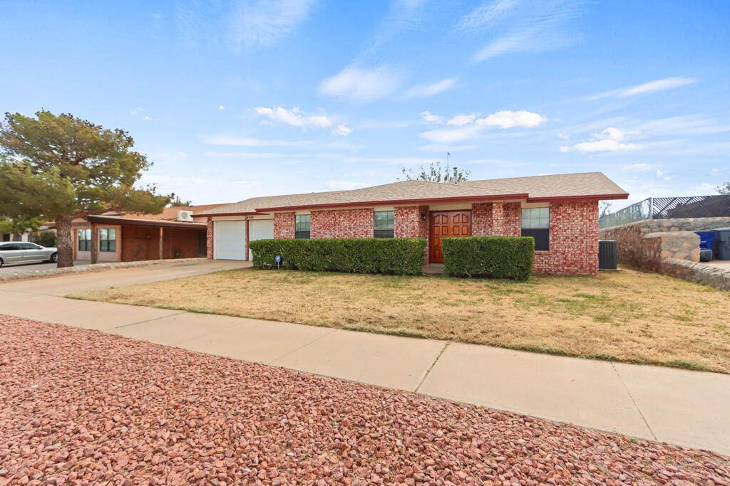 4542 Rutherford Drive - Photo 1