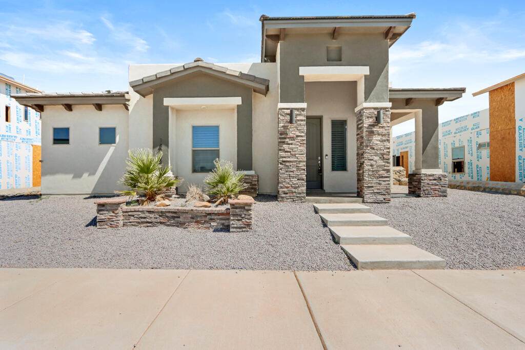 14733 Charles Foster Avenue - Photo 1