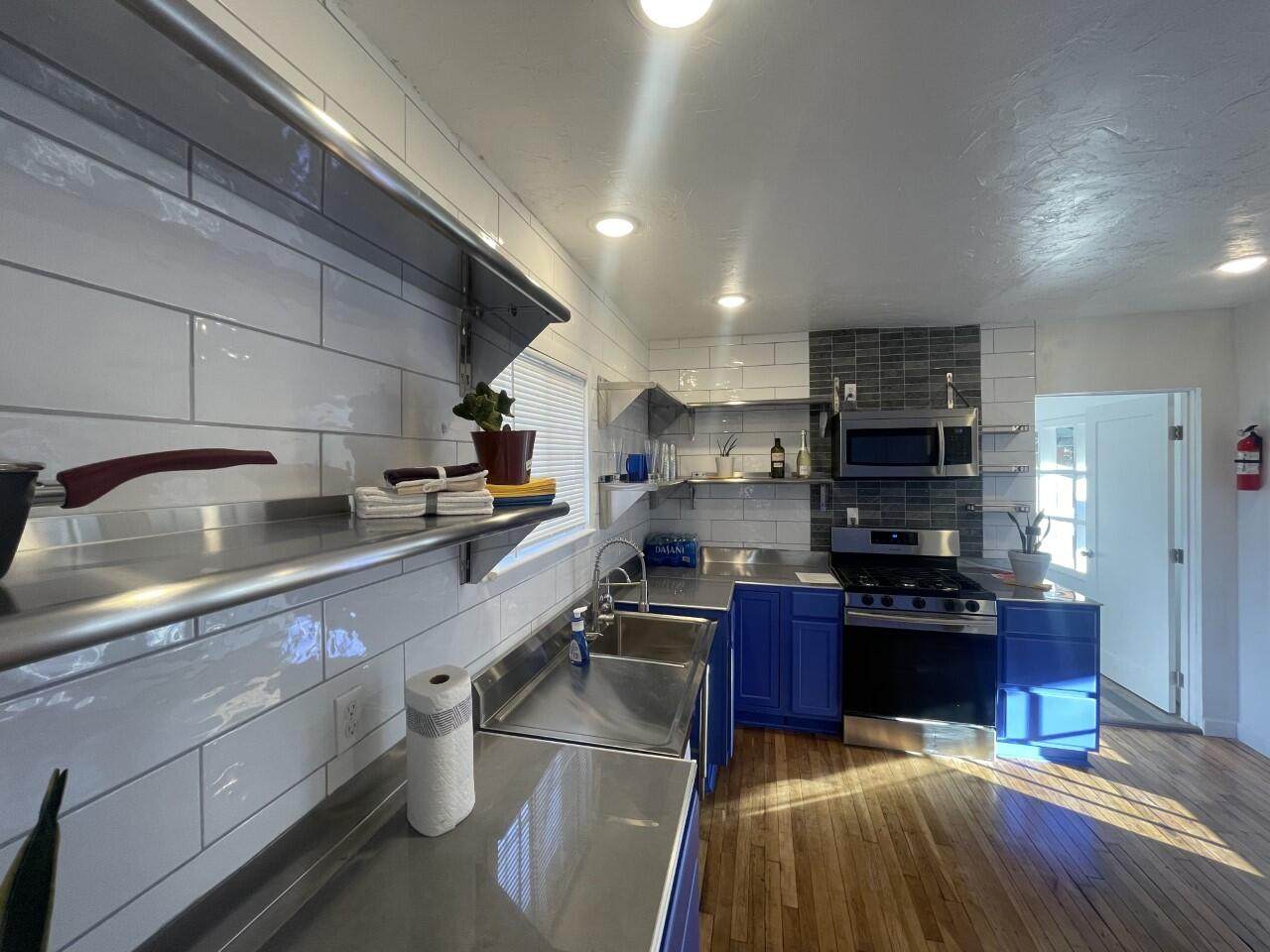 3306 Stanton Street - Photo 1