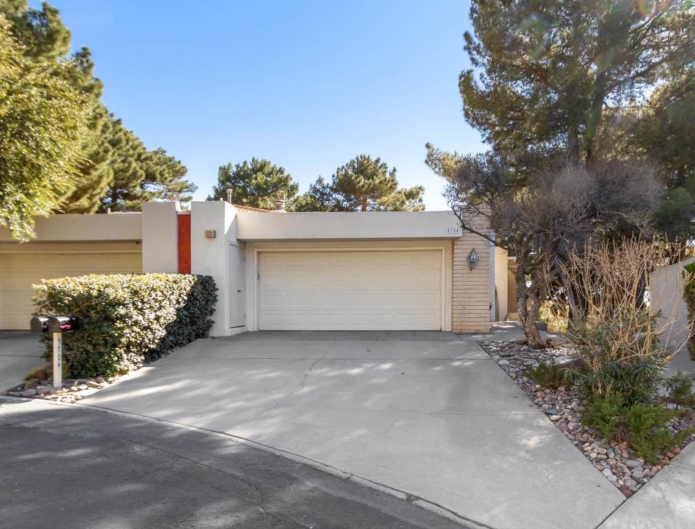 5704 Mira Grande Drive - Photo 1