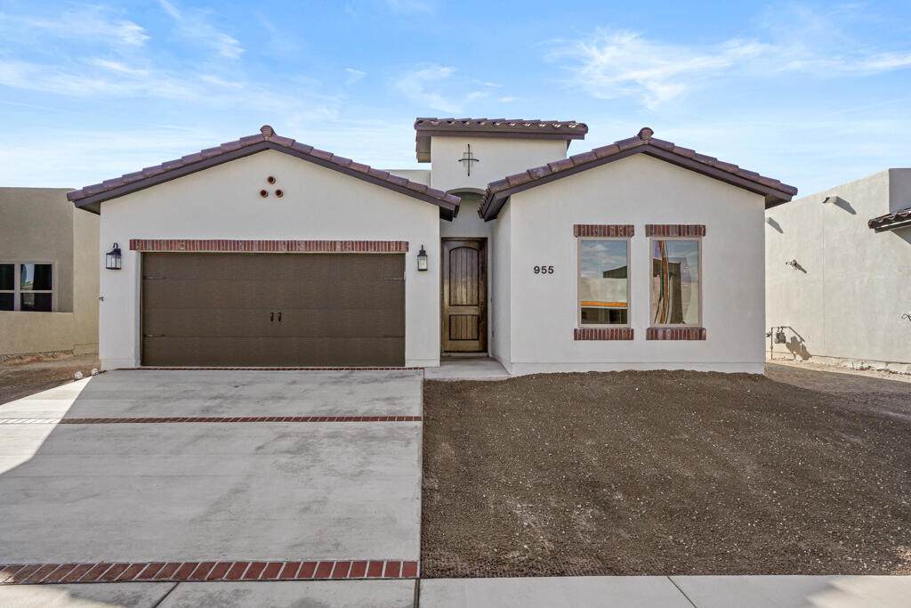272 Glenlivet Way - Photo 1