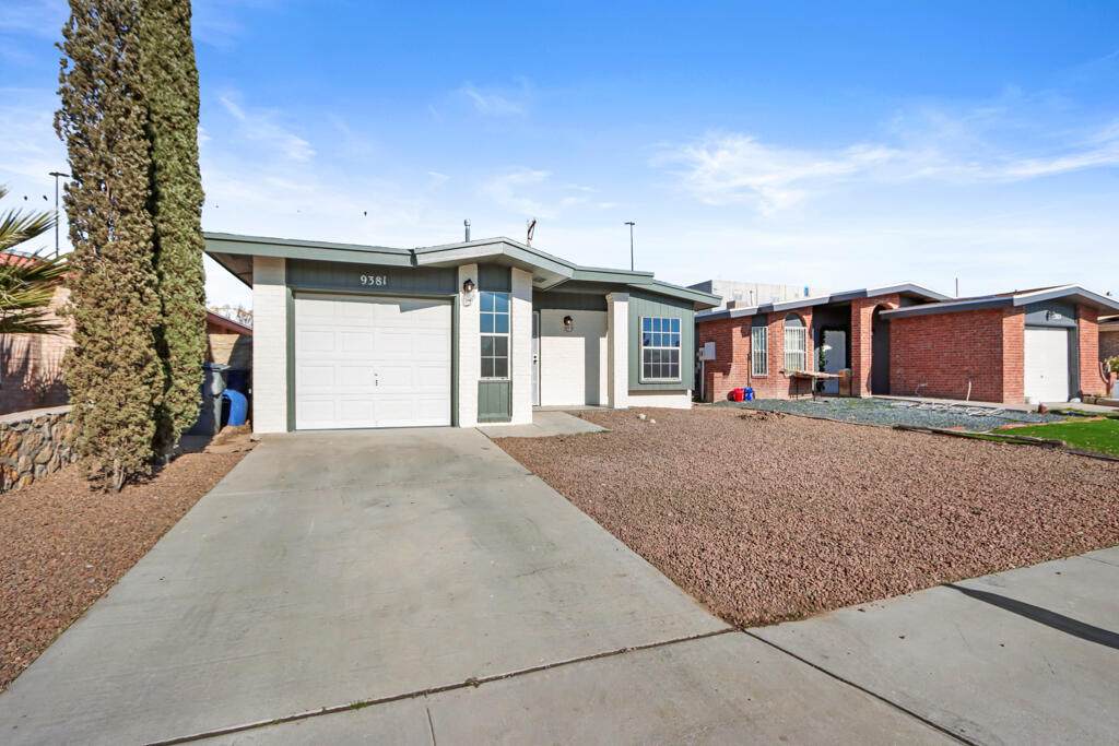 9381 Senor Tedd Way - Photo 1