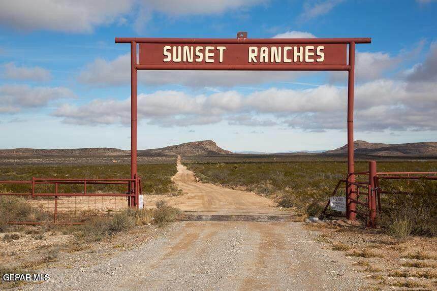 TBD Sunset Ranches #208 Lot 18 - Photo 1